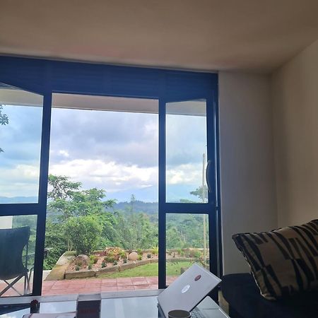Hello Kandy Homestay Kültér fotó