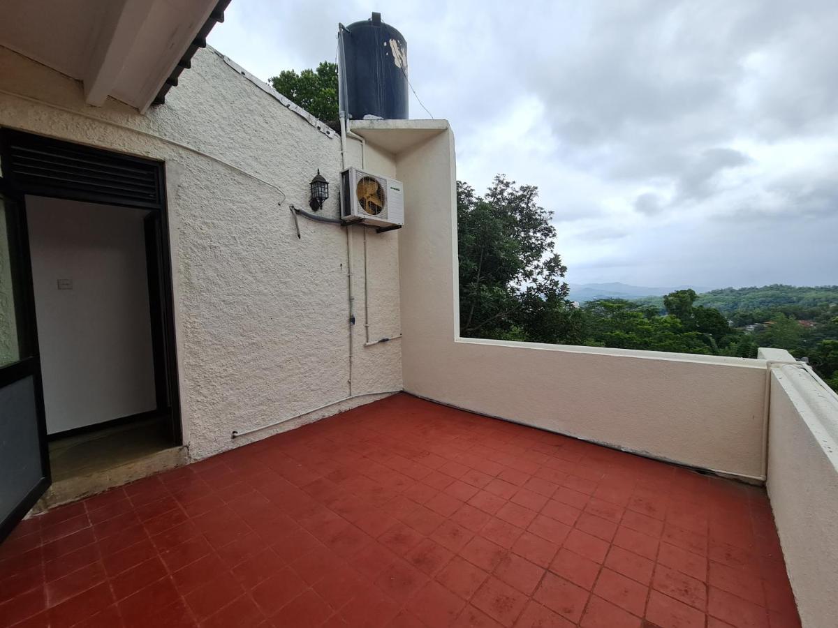 Hello Kandy Homestay Kültér fotó
